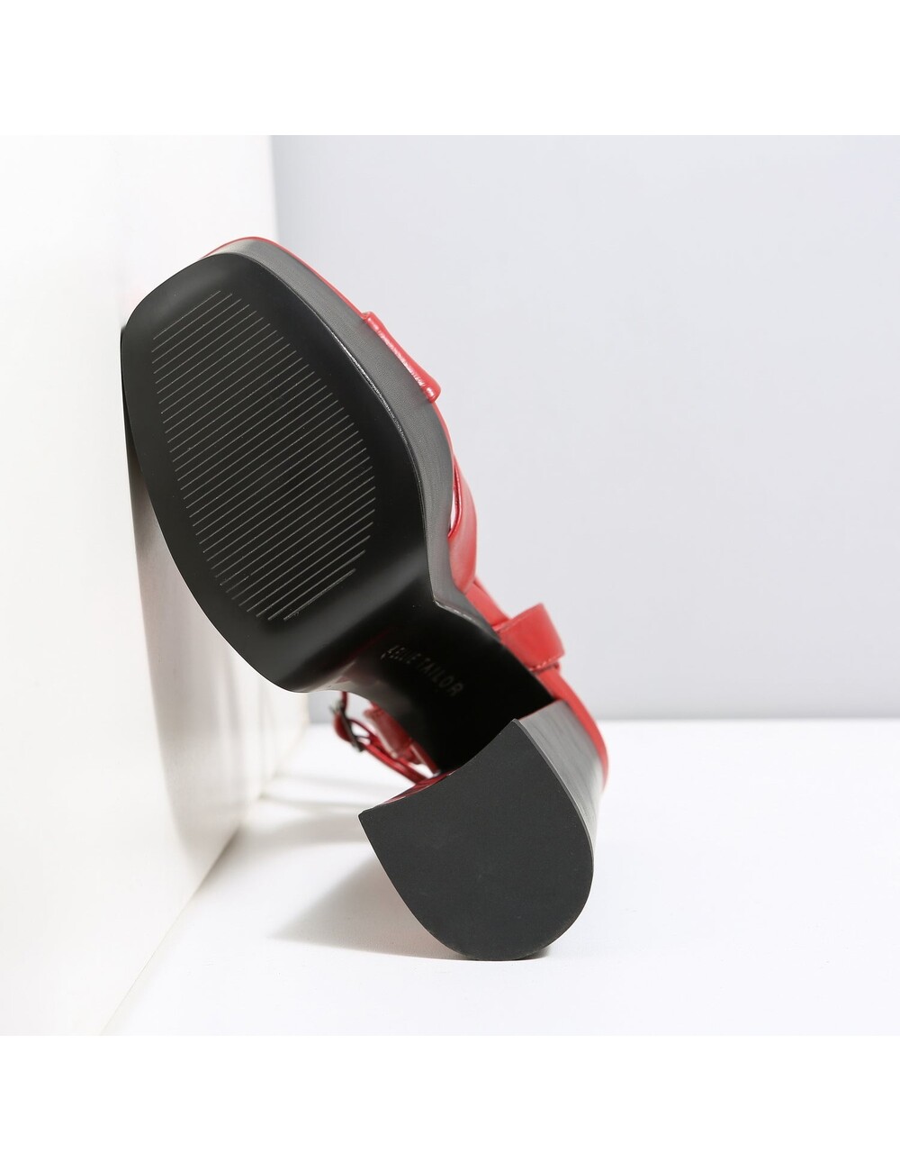 Ellie Tailor by Giaro Red hearts chunky heels  "Dolly" by Ellie Tailor