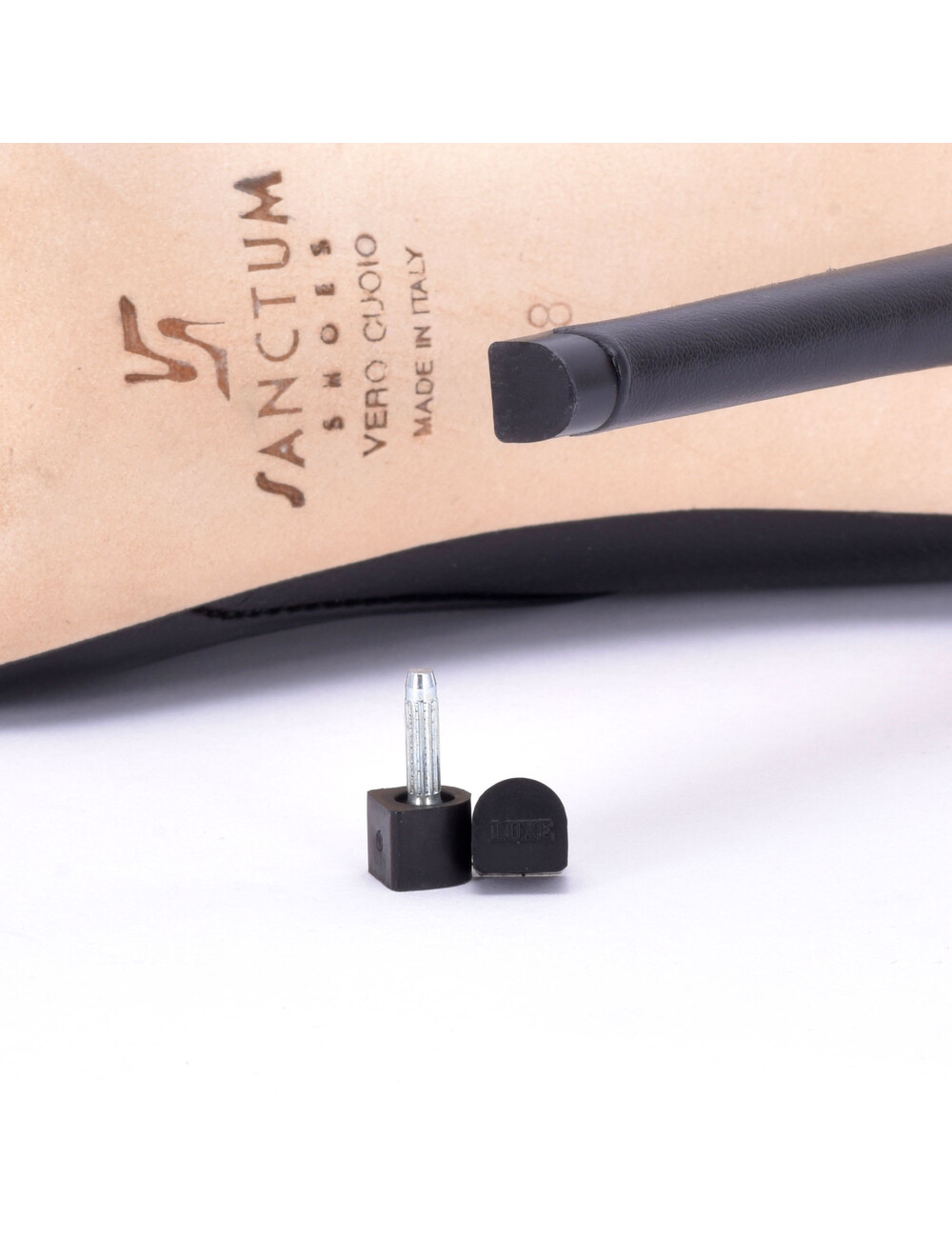 | Sanctum Shoes SCHWARZE ABSATZSPITZEN AUS KUNSTSTOFF