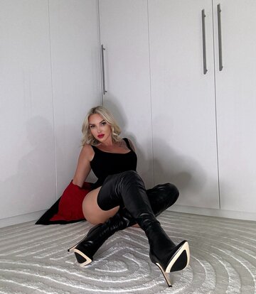 Sanctum Extra hohe italienische Schritt-Stiefel VESTA mit Stilettoabsatz aus echtem Leder