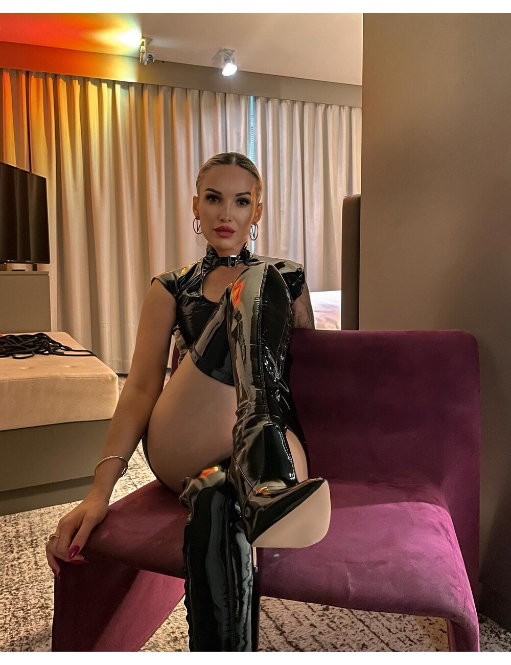 Giaro Gabriela in de Giaro Arabella zwarte glanzende overknee laarzen