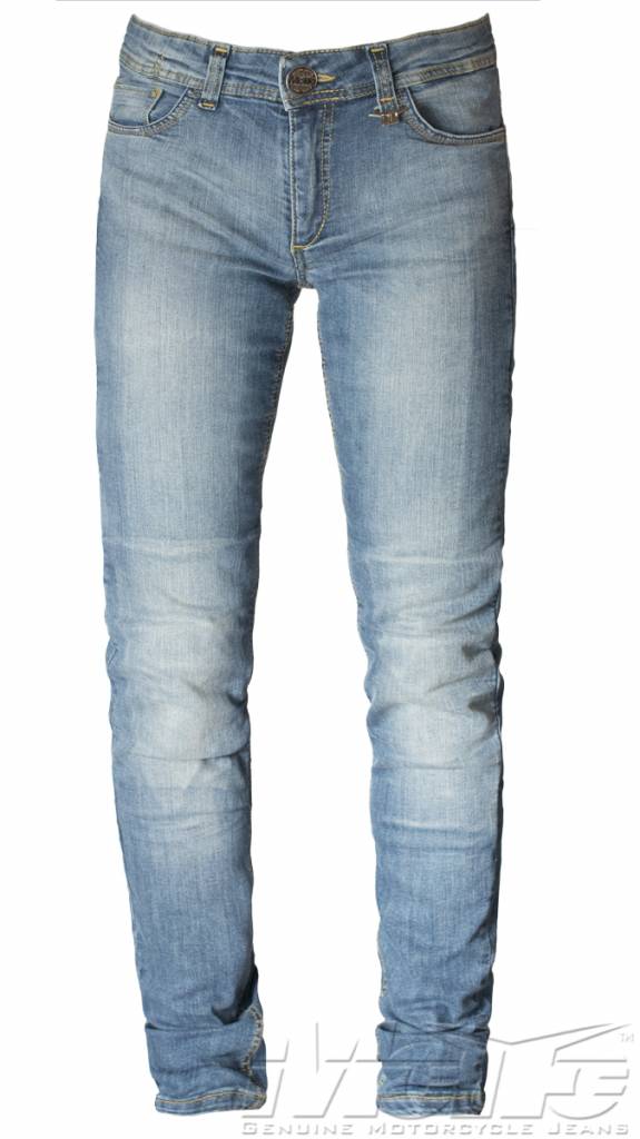 Hoe vind je als vrouw de juiste motorbroek ? Materiaalkeuze en pasvormen