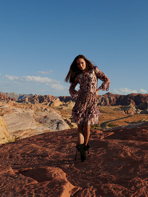 TESSA KOOPS LEA PAROS JURK