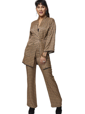 TESSA KOOPS PATSY MISO BROEK