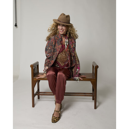 TESSA KOOPS FAYE YINKA JAS TESSA KOOPS FAYE YINKA JAS