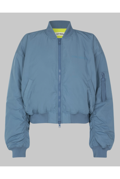 Vlucht bijgesneden bommenwerper Coronet blauw