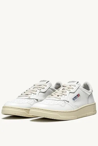 Medalist Low White Leather Men LL15