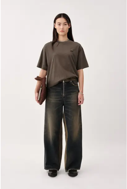 The Staff Tee Borduurwerk W Zwart Olijf 56982