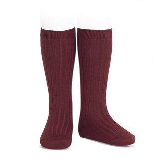 Knee high garnet 575