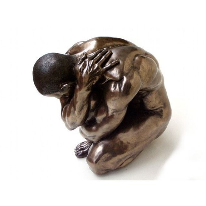 Figuur 'Man Squatting' XL, polyresin, bronze H45cm