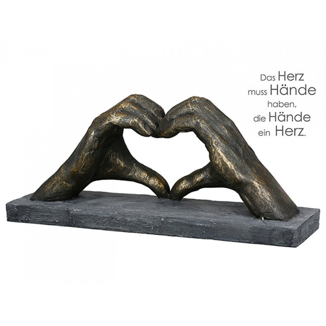 Figuur 'Heart of Hands'