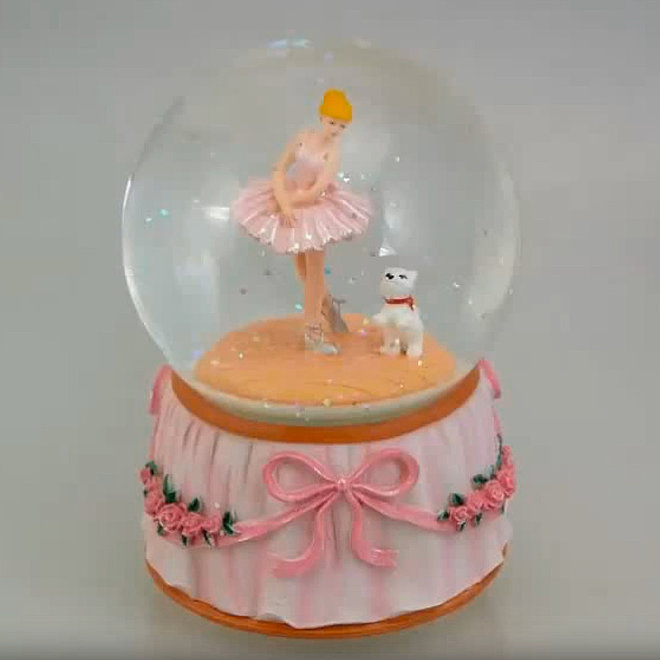 Sneeuwbol Ballerina met hondje