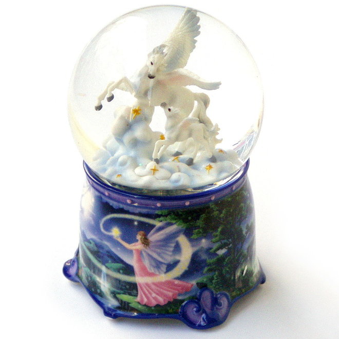 Sneeuwbol Pegasus met veulen