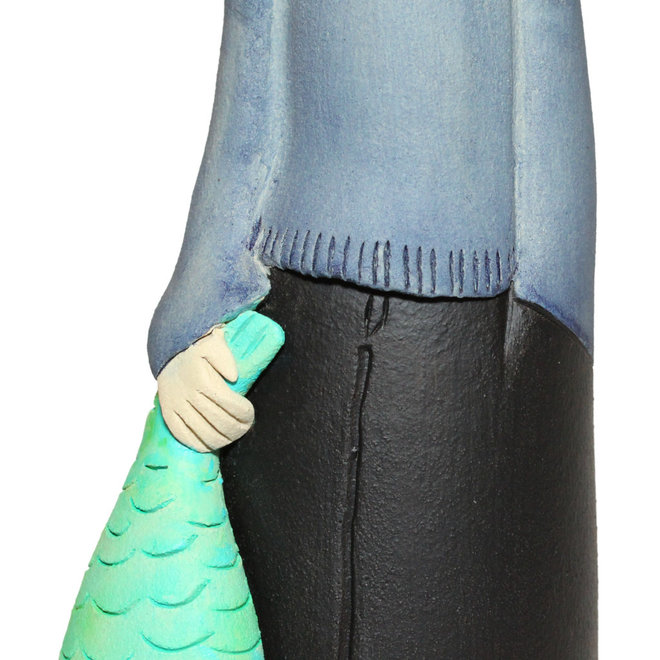Haringman, met buit in de hand, Keramiek H47cm