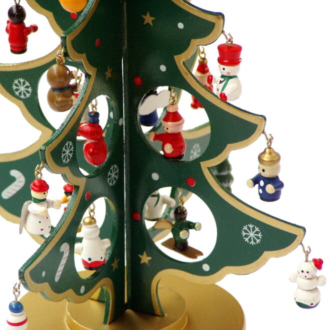 Houten Kerstboom met hangertjes, 5 laags groen