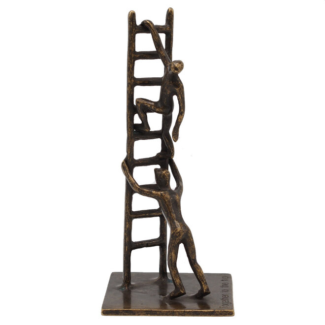 Volledig bronzen beeld 'With a little bit of help'