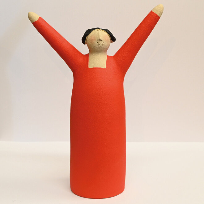 Vrolijke Vrouw, Freudenmädchen, Keramiek oranje H27cm