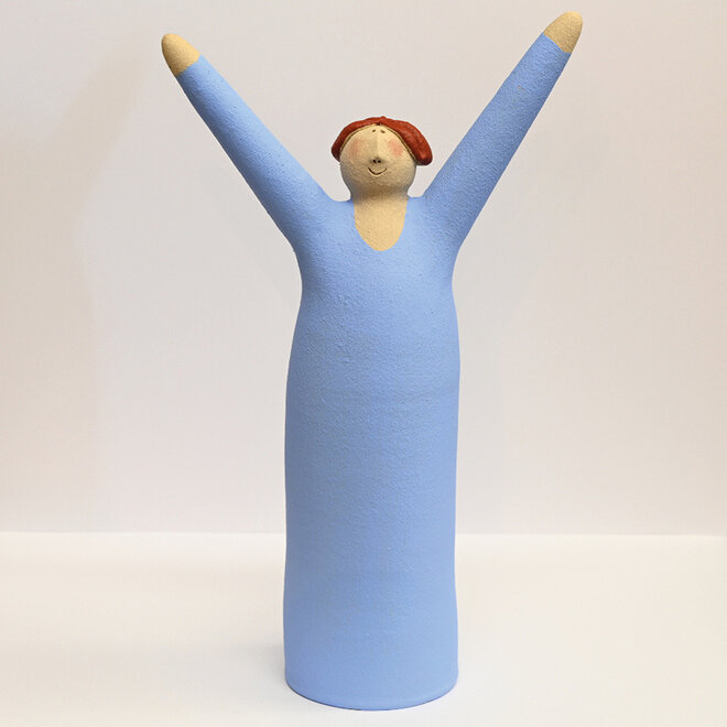 Vrolijke Vrouw, Freudenmädchen, Keramiek lichtblauw H27cm