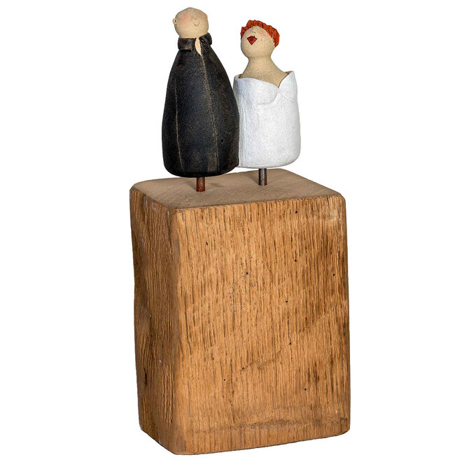Verliefd, verloofd, getrouwd, Keramiek H32cm
