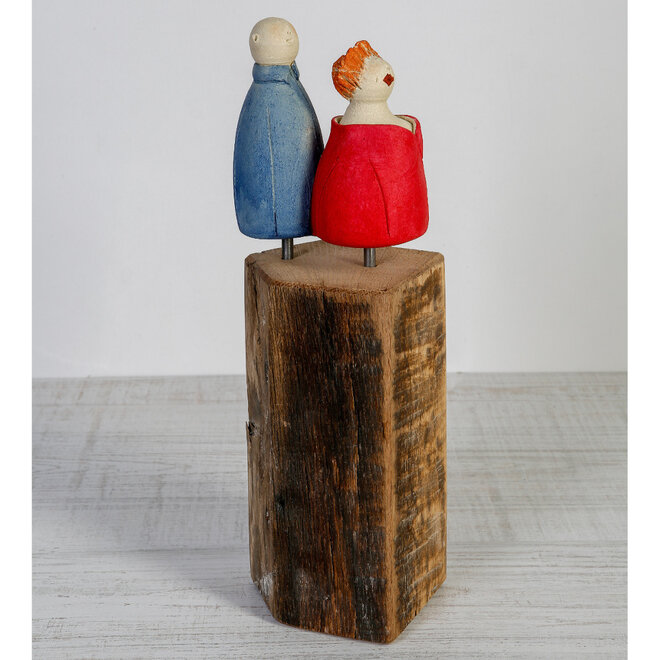Achter elke succesvolle vrouw staat een sterke man, Keramiek H32cm