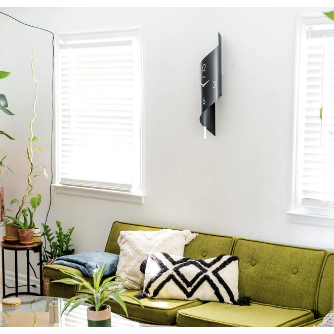 Wandklok Gedraaid Zwart 67cm