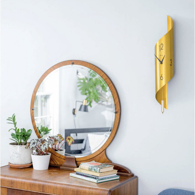 Wandklok Gedraaid Goud 67cm