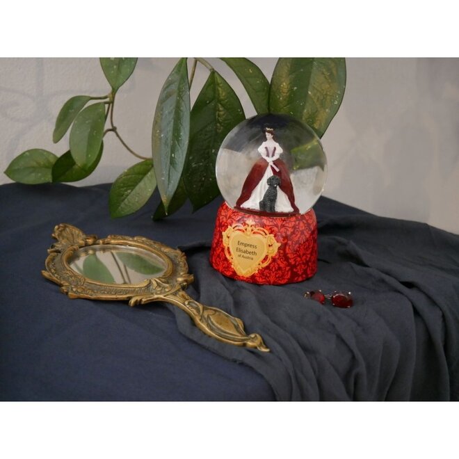 Sneeuwbol Sissi, keizerin van Oostenrijk