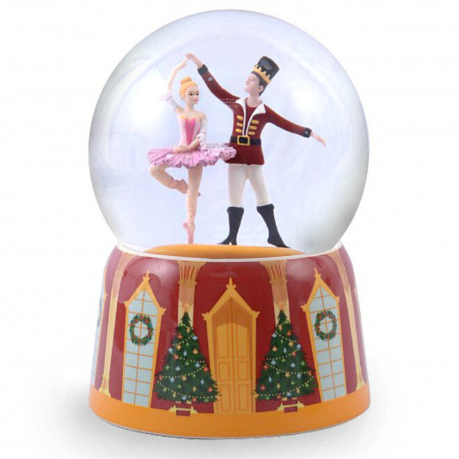 Sneeuwbol Clara en de Prins