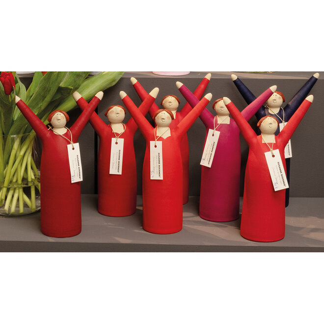 Vrolijke Vrouw, Freudenmädchen, Keramiek kersenrood H27cm