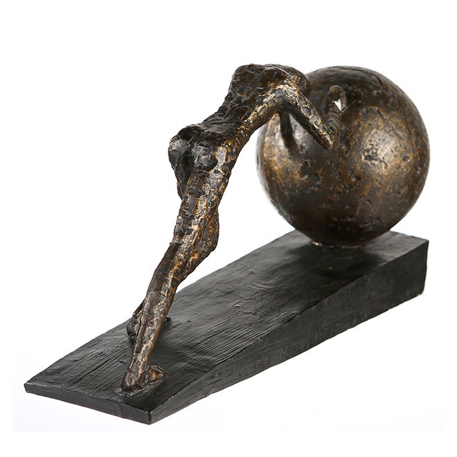 Figuur 'Heavy Ball', polyresin, antique bronze finish, L39cm
