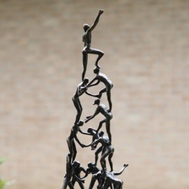 Volledig bronzen beeld 'Elevation' H53cm