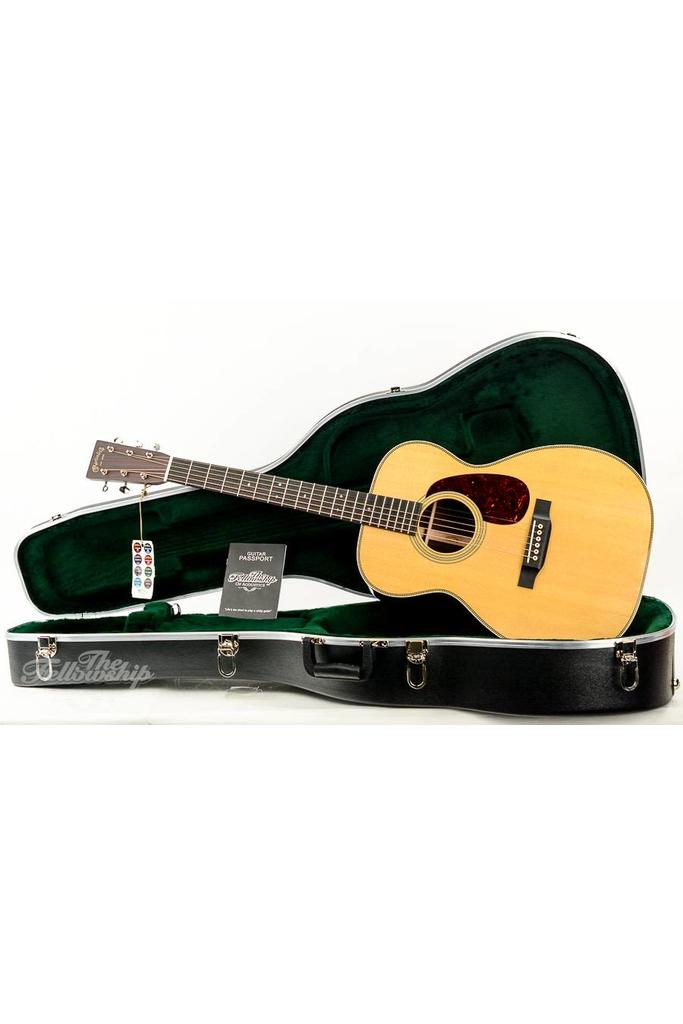 silver creek vintage dreadnought archtop case black