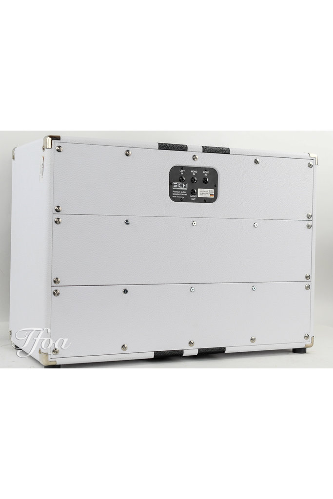 Eich G212W 2x12 120 Watts 16 Ohms White Flexback Cabinet