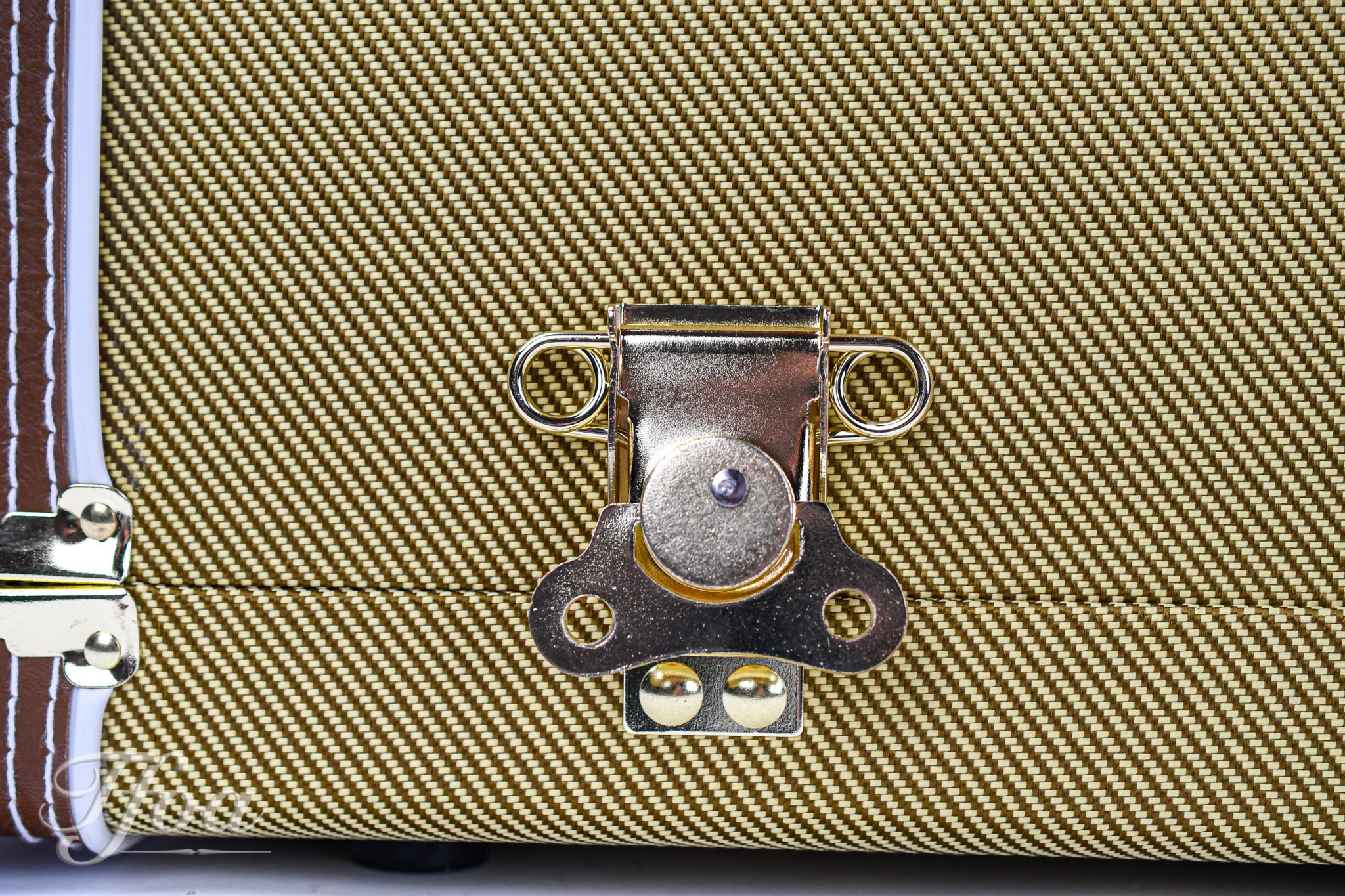 tweed pedalboard case