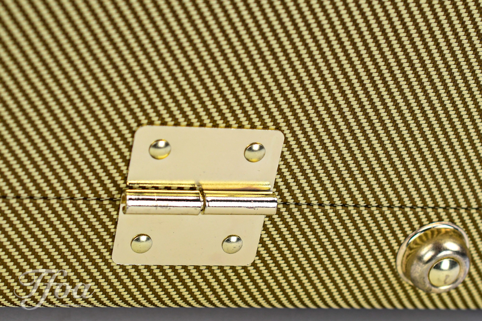 tweed pedalboard case