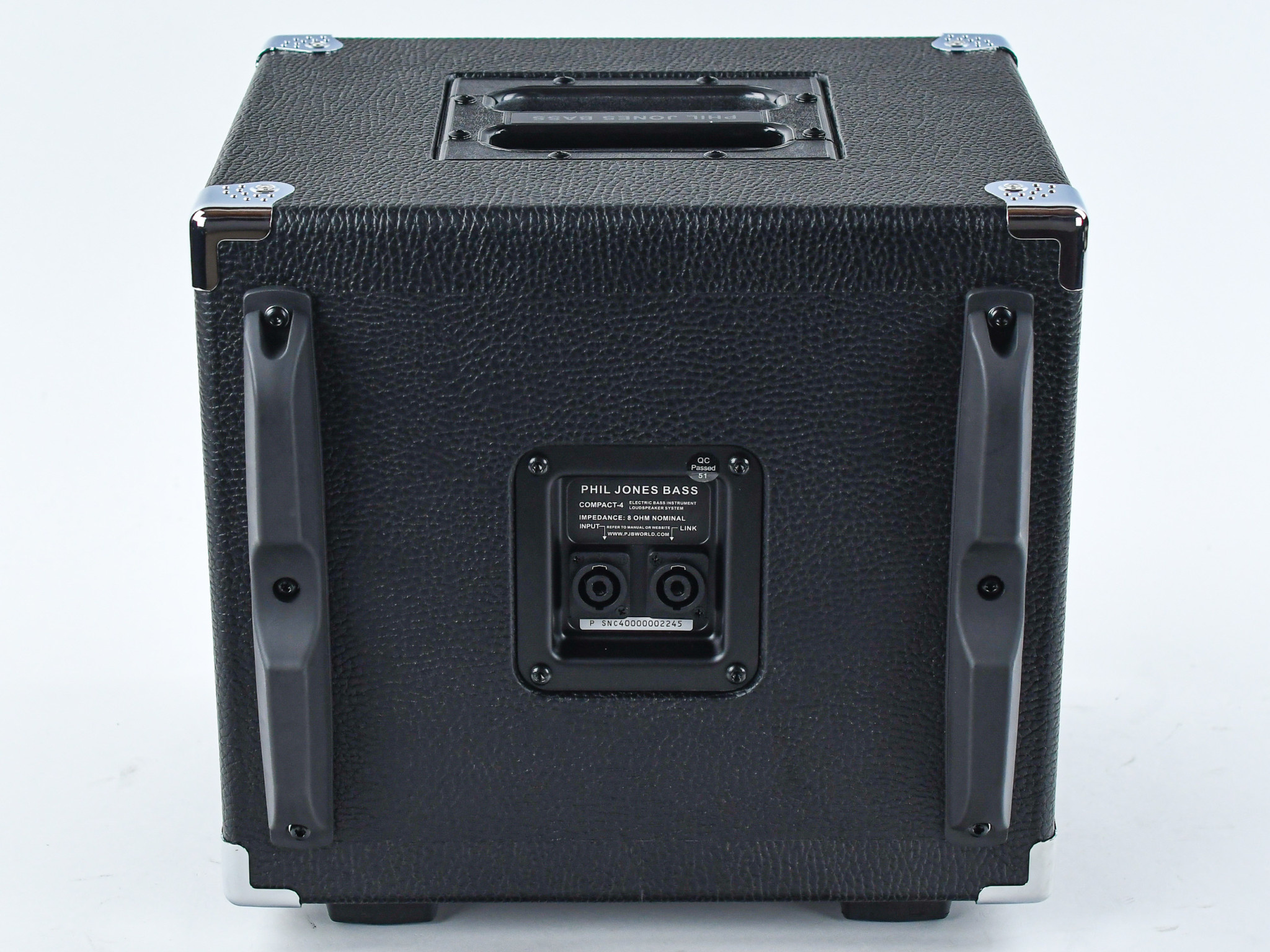 Phil jones piranha c4 bass cabinet review