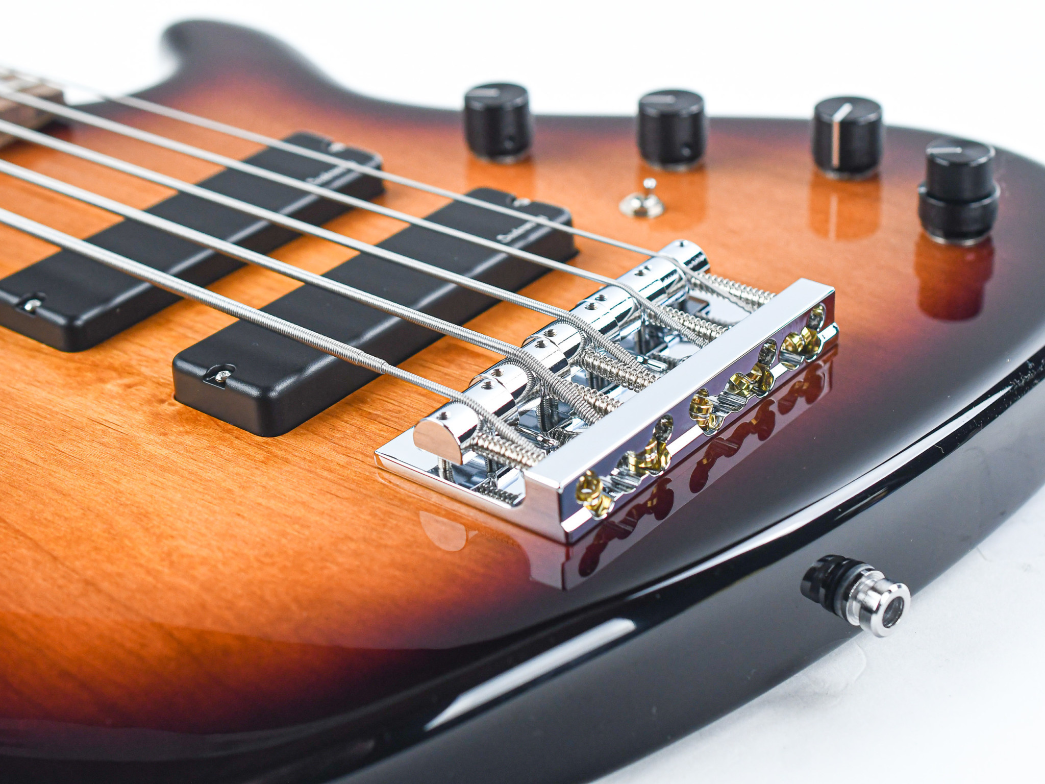 当店一番人気 Single Sadowsky Polish 24 Fret High Masterbuilt 5st Burst Cut Transparent Bass