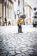 Lässige Freizeitlooks für Spielplatzhelden