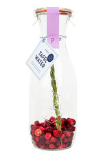 Pineut Pineut Tafelwater Kers/Cranberry/Rozemarijn-Karaf 750ML