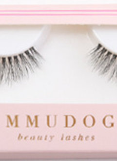 Ummu Doga Beauty Lashes LESS IS MORE