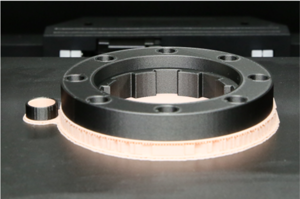 Raise3D De nieuwe Raise3D E2CF IDEX carbon fibre 3D printer