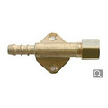 Rechte koppeling op een muurplaat 8 mm knel.