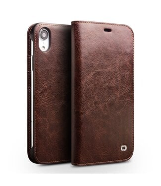 Qialino Bruin Bookcase Hoesje iPhone Xr