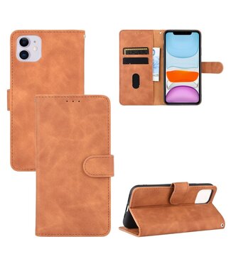 Bruin Skin Touch Bookcase Hoesje iPhone 12 (Pro)
