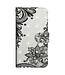 Zwart / Wit Bloemen Bookcase Hoesje voor de Samsung Galaxy A70