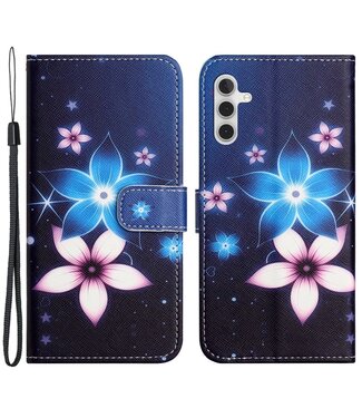 Blauwe bloem - hoesje met polsbandje - Samsung Galaxy A54 5G