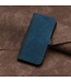 SoFetch Blauw / Zwart Bookcase Hoesje voor de iPhone 15 Plus