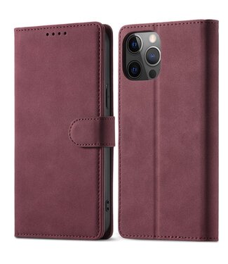 SoFetch Rood Mat Booktype Hoesje iPhone 15 Plus
