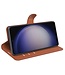 SoFetch Bruin Elegant Bookcase Hoesje voor de Samsung Galaxy S24