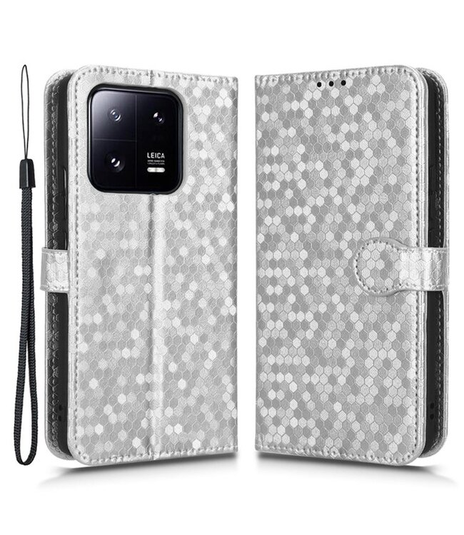 SoFetch Zilver Stippen Bookcase Hoesje met Handriem voor de Xiaomi 13 Pro
