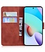 SoFetch Bruin Tijger Bookcase Hoesje met Polsbandje voor de Xiaomi 13 Pro